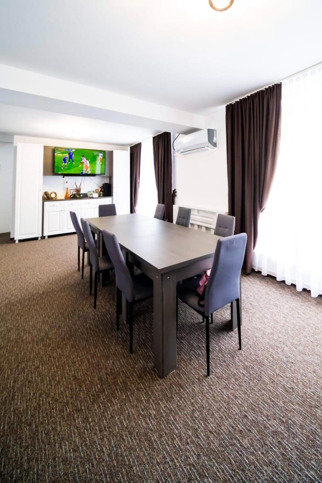 Danube Home Ostrovu Corbului Zewnętrze zdjęcie