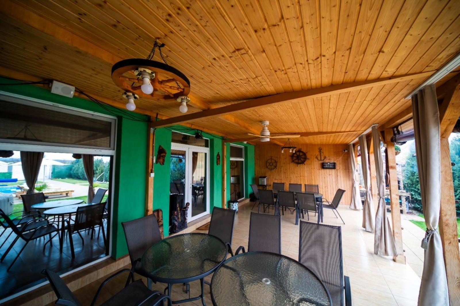 Danube Home Ostrovu Corbului Zewnętrze zdjęcie
